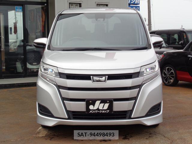 Toyota NOAH 2020-09 6613780-3