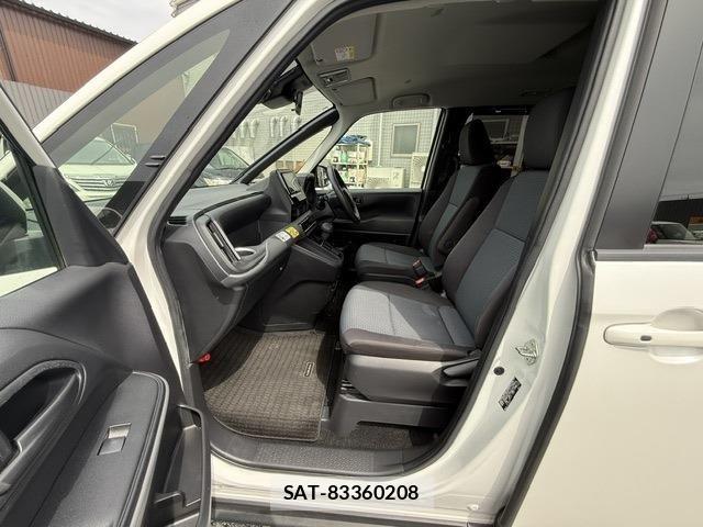 Toyota NOAH 2022-10 6672949-10