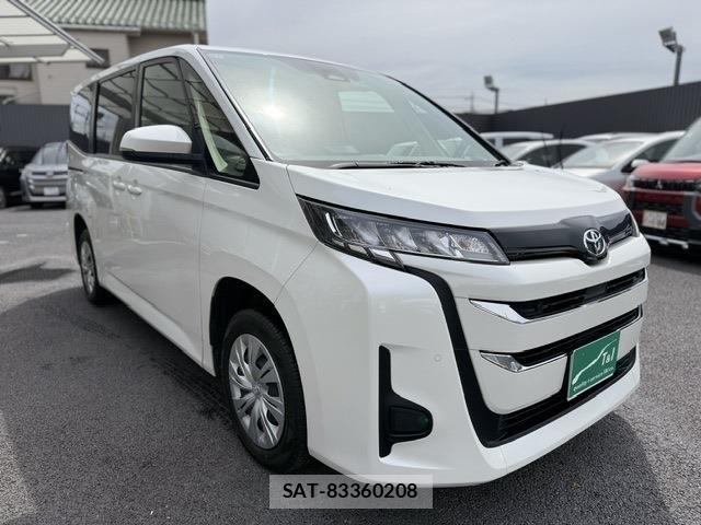 Toyota NOAH 2022-10 6672949-13