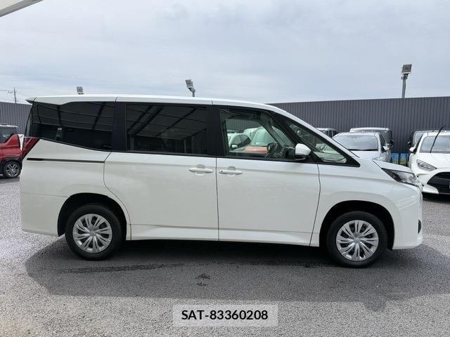 Toyota NOAH 2022-10 6672949-19