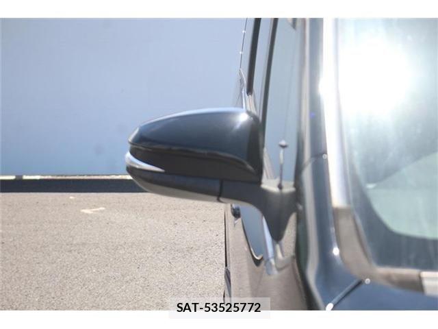 Toyota NOAH 2017-11 6682785-22
