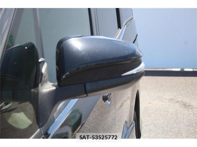 Toyota NOAH 2017-11 6682785-23