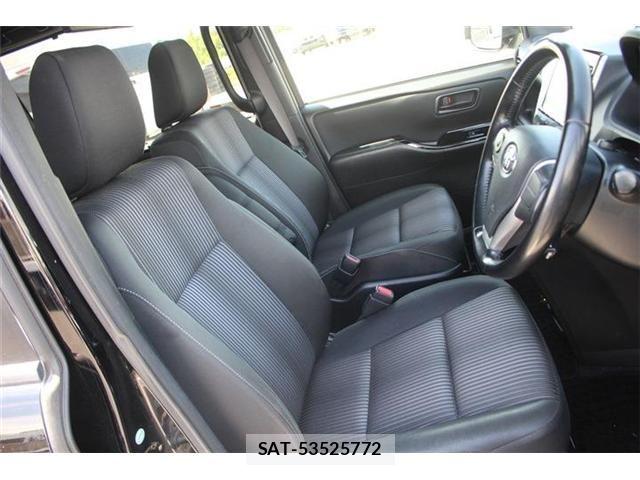 Toyota NOAH 2017-11 6682785-28