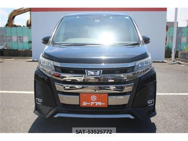 Toyota NOAH 2017-11 6682785-7