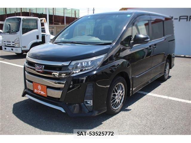 Toyota NOAH 2017-11 6682785-8