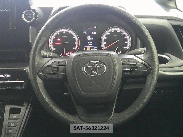 Toyota NOAH 2023-04 6716904-24