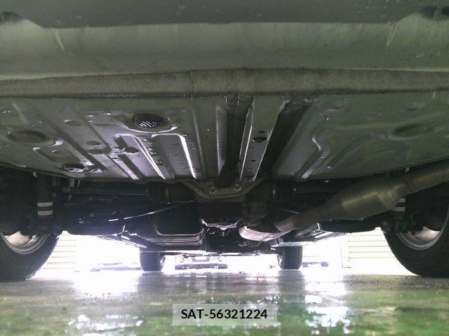 Toyota NOAH 2023-04 6716904-29