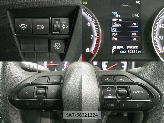 Toyota NOAH 2023-04 6716904-6