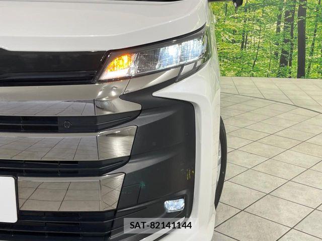 Toyota NOAH 2023-07 6716903-14