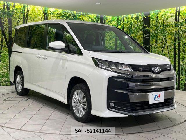 Toyota NOAH 2023-07 6716903-18