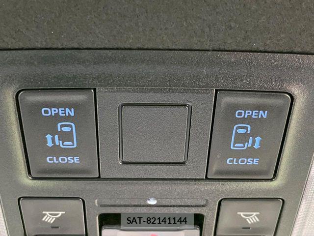 Toyota NOAH 2023-07 6716903-3