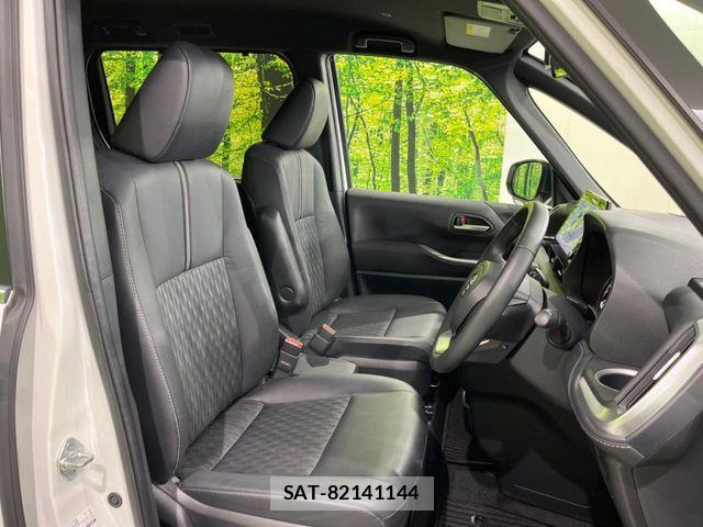 Toyota NOAH 2023-07 6716903-8