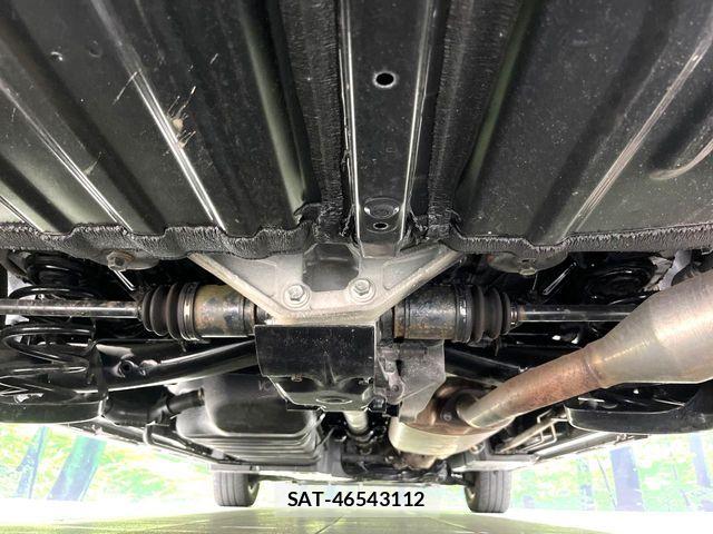 Toyota NOAH 2022-07 6910357-19