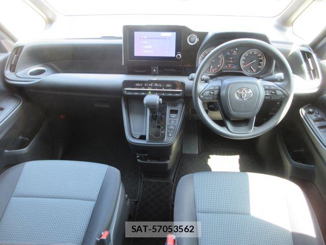 Toyota NOAH 2023-08 6910356-1