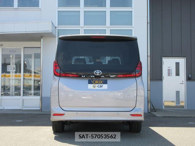 Toyota NOAH 2023-08 6910356-22