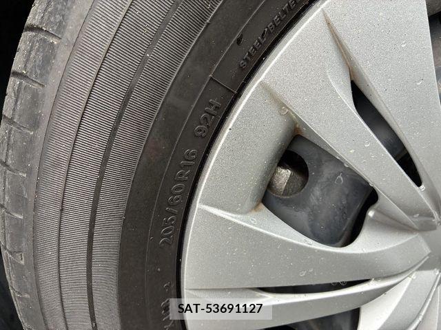 Toyota NOAH 2024-03 6910359-25