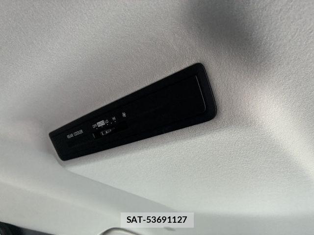 Toyota NOAH 2024-03 6910359-7