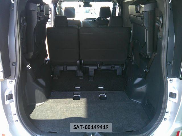 Toyota NOAH 2021-03 6910362-15