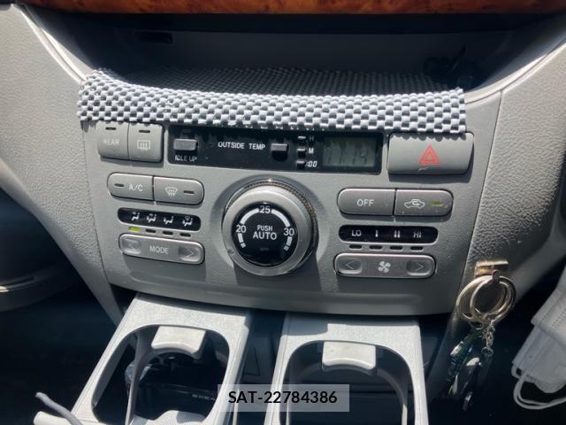 Toyota NOAH 2004-11 6910380-19