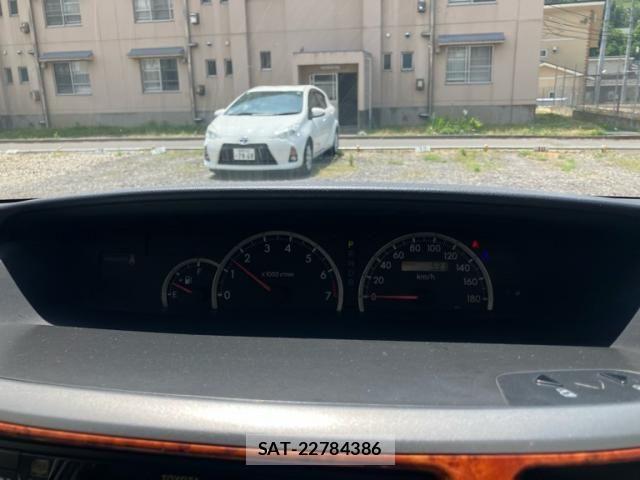 Toyota NOAH 2004-11 6910380-22
