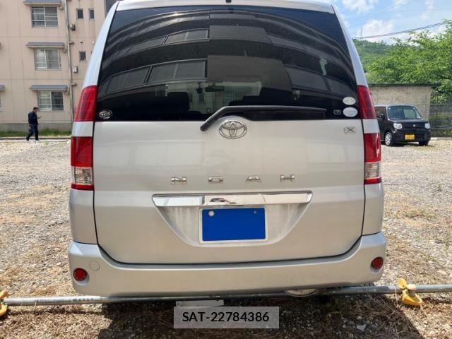 Toyota NOAH 2004-11 6910380-3