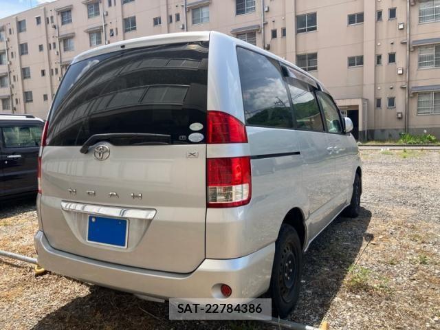 Toyota NOAH 2004-11 6910380-4