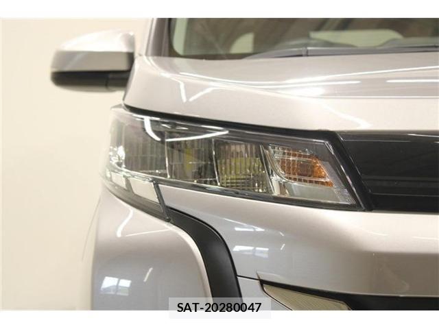 Toyota NOAH 2022-09 6910363-16