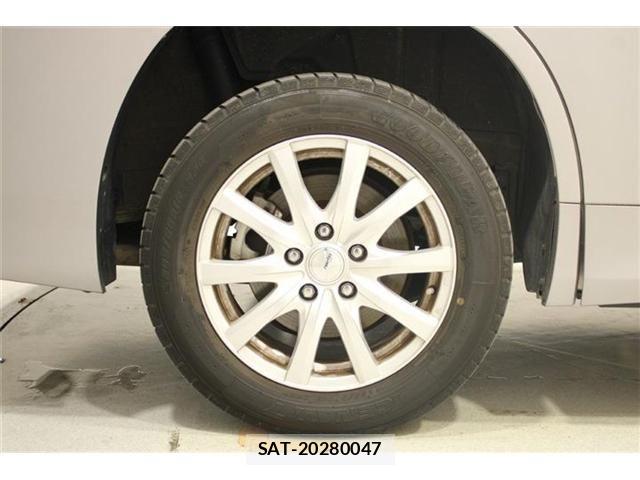 Toyota NOAH 2022-09 6910363-22