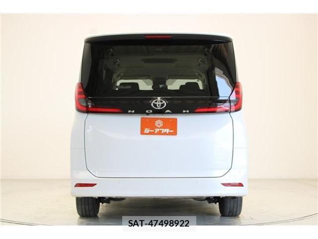 Toyota NOAH 2022-04 6996408-11