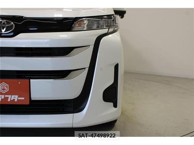 Toyota NOAH 2022-04 6996408-14