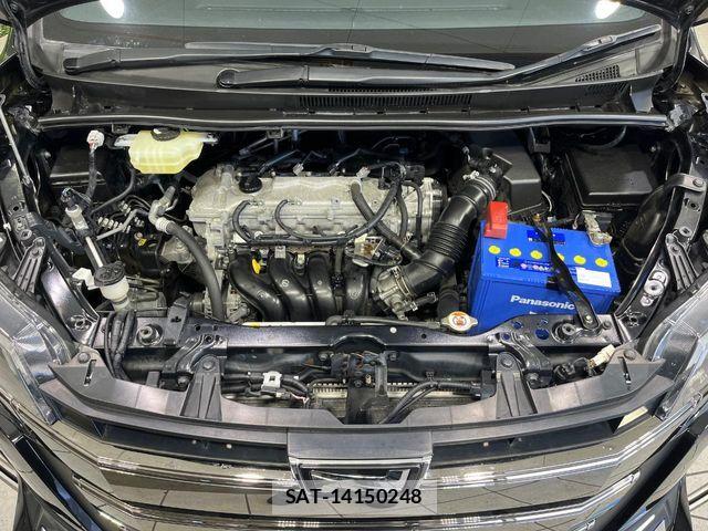 Toyota NOAH 2018-11 7021081-19