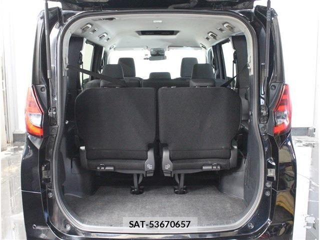 Toyota NOAH 2022-10 7021082-26