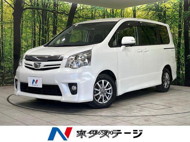 Toyota NOAH 2013-05 7021089-0