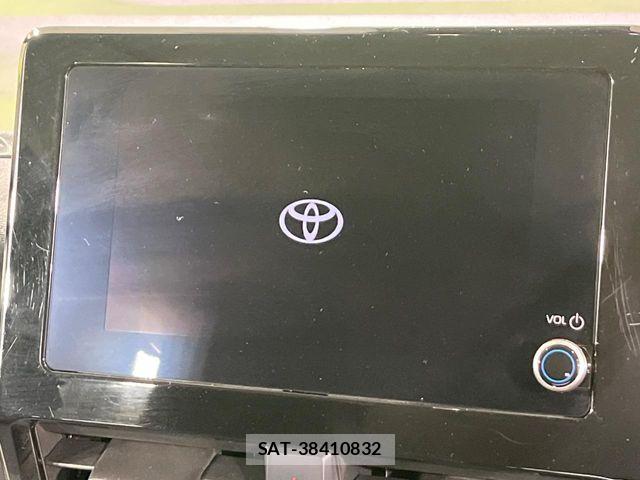 Toyota NOAH 2022-12 7021083-2