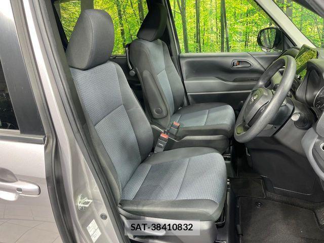 Toyota NOAH 2022-12 7021083-7