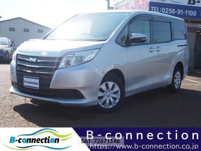 Toyota NOAH 2015-03 7021084-0