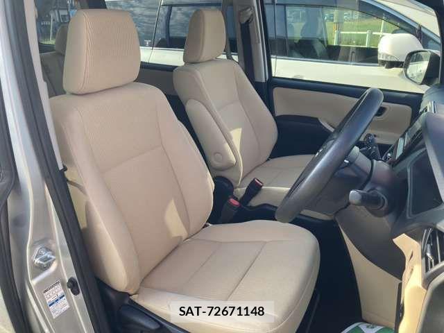 Toyota NOAH 2015-03 7021084-7