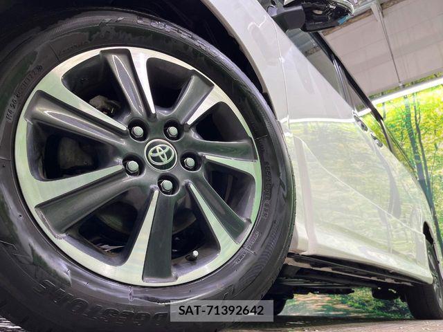 Toyota NOAH 2020-09 7059956-13