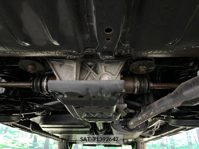 Toyota NOAH 2020-09 7059956-19