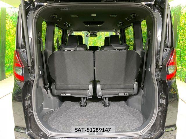 Toyota NOAH 2023-07 7059953-12