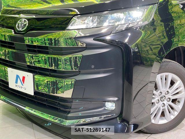 Toyota NOAH 2023-07 7059953-13
