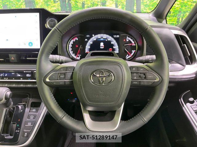 Toyota NOAH 2023-07 7059953-8