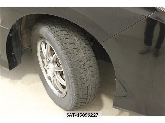Toyota NOAH 2014-09 7057219-27