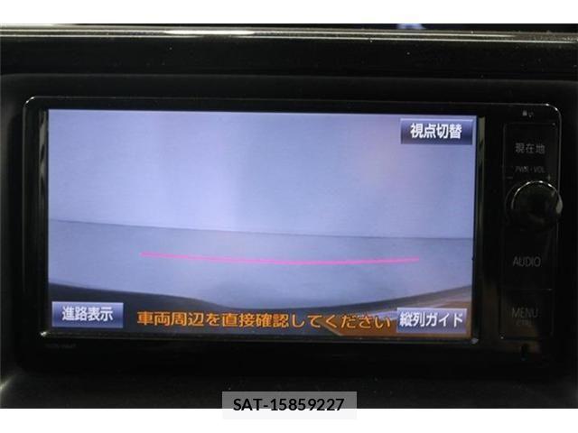 Toyota NOAH 2014-09 7057219-2