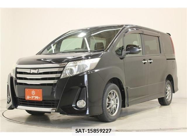 Toyota NOAH 2014-09 7057219-7