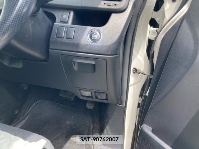 Toyota NOAH 2010-09 7222814-8