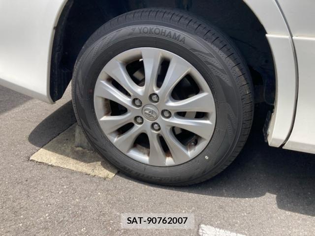 Toyota NOAH 2010-09 7222814-7