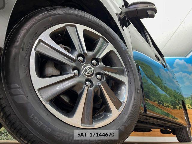 Toyota NOAH 2020-07 7215751-14