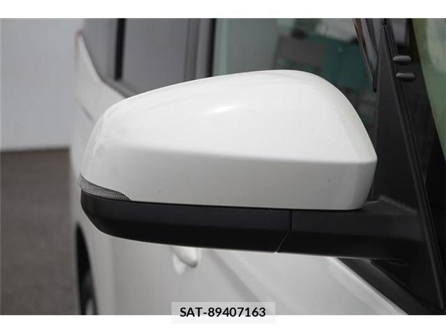 Toyota NOAH 2022-09 7215683-17