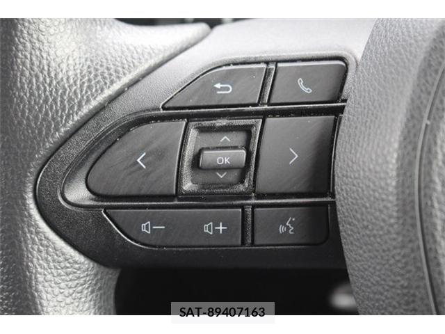 Toyota NOAH 2022-09 7215683-3